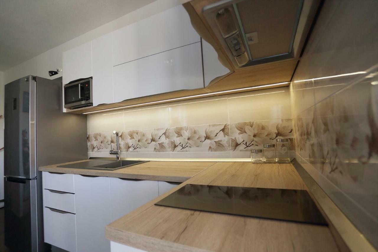 Apartments Romarin Supetar Luaran gambar