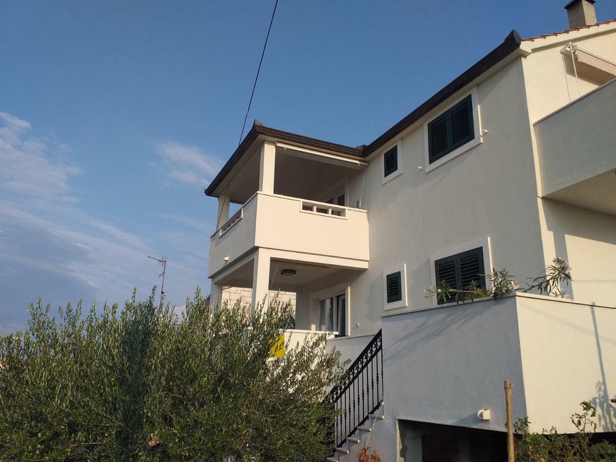 Apartments Romarin Supetar Luaran gambar